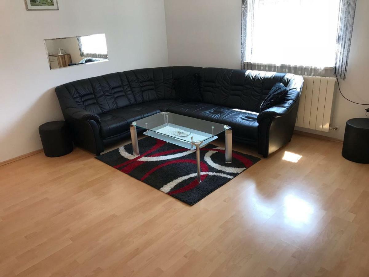 Guesthouse Pejo Πόρετς Εξωτερικό φωτογραφία